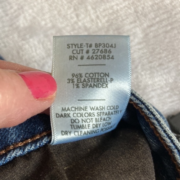 Just Black Denim High Rise Vintage Straight Leg Raw Hem MP&Co. Boutique NWT 31 - Picture 14 of 16